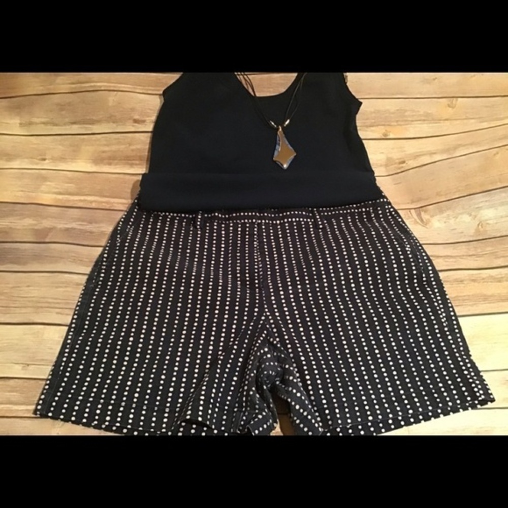 Lands’ End Polka Dot Shorts Size 10